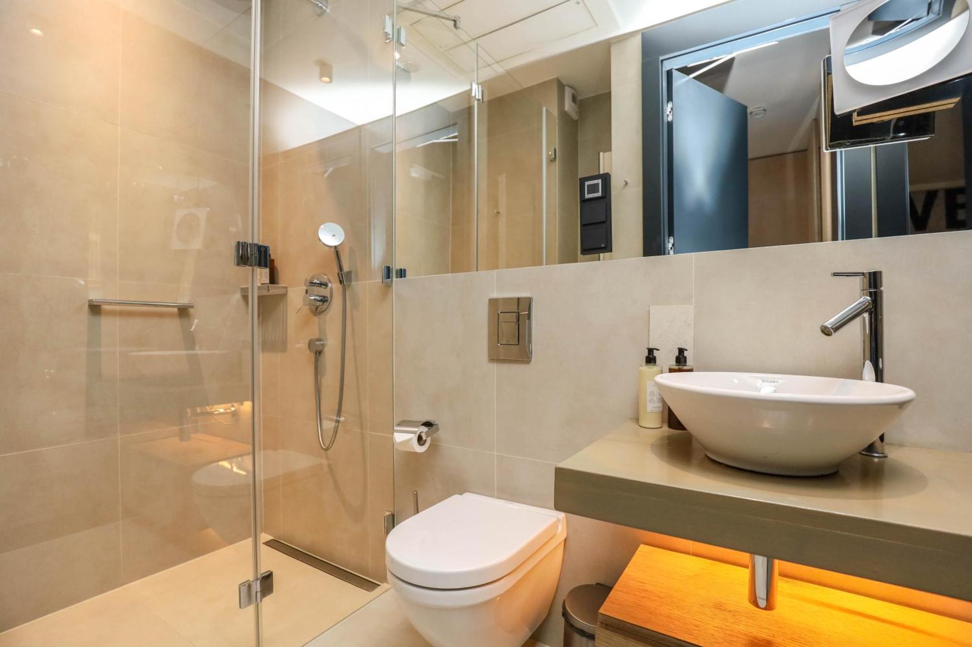 Ilonn Boutique Limanowskiego 4* Poznań